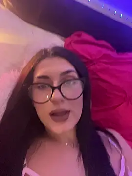 claraseloura online show from 11-23-25, 08:08