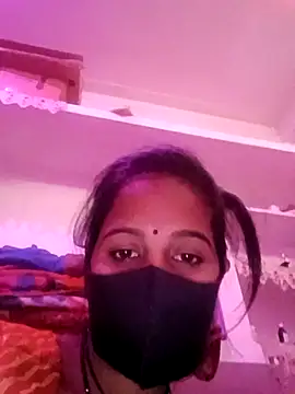 Snapshot of Hot_princess_1 chatting on 12-20-25, 07:04 Hot princess 1 online show from 12-20-25, 07:04