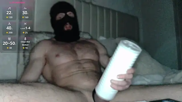 Masked Bull38 Uk online show from 03-23-26, 10:03