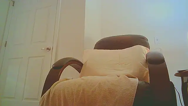 Taylor-32 online show from 04-03-26, 01:14