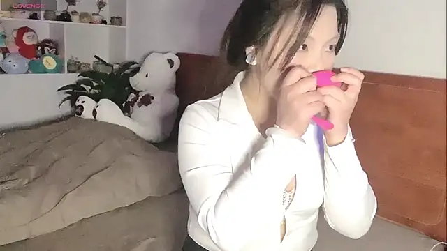 xiner-6666 online show from 10-24-25, 02:08