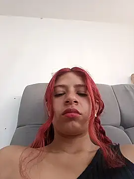 Snapshot of Lunatemptress4 chatting on 12-19-25, 12:34 Lunatemptress4 online show from 12-19-25, 12:34