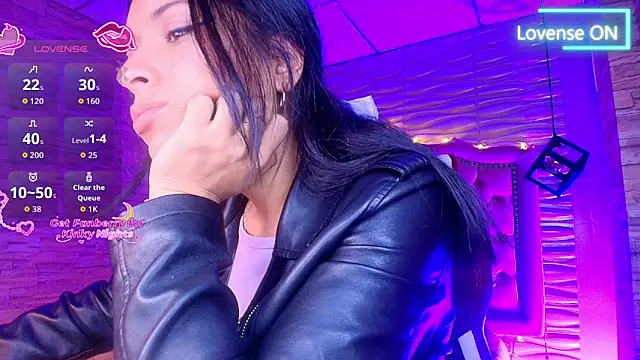 Roxanne Han online show from 11-20-25, 11:43