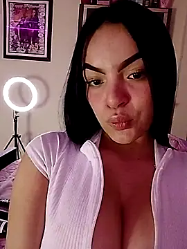 Nuvi jonhs online show from 11-27-25, 12:02