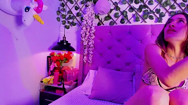 Violet-Storm- online show from 10-24-25, 08:38