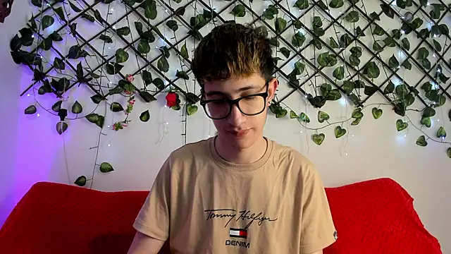 Erick Taylor3 online show from 10-23-25, 05:23