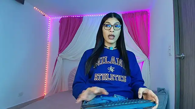 Arimoonn online show from 04-07-26, 11:37