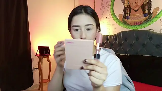 Snapshot of melissa__dolce chatting on 12-14-25, 08:46 melissa dolce online show from 12-14-25, 08:46