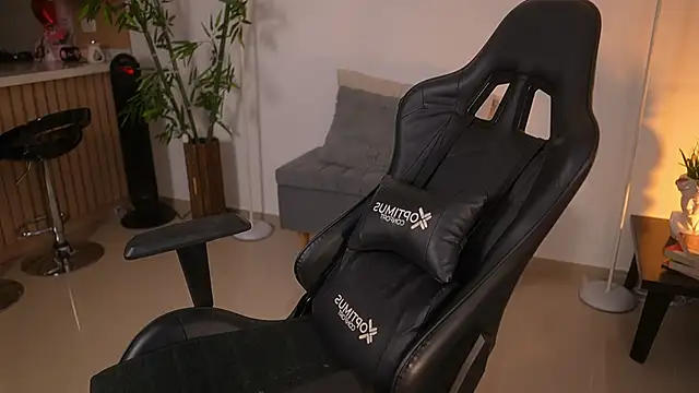 JessicaPratt online show from 03-18-26, 08:01