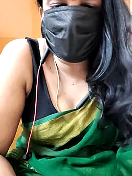 Snapshot of tamilammu1431 chatting on 05-24-26, 04:23 tamilammu1431 online show from 05-24-26, 04:23
