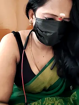 Snapshot of tamilammu1431 chatting on 06-07-26, 04:49 tamilammu1431 online show from 06-07-26, 04:49