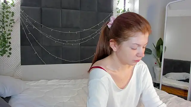 Nika Jonson online show from 05-19-26, 01:11