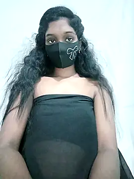 Snapshot of Tushi-10 chatting on 11-07-25, 10:43 Tushi-10 online show from 11-07-25, 10:43