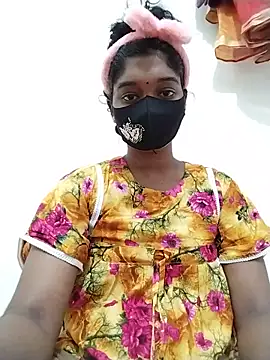 Snapshot of Tushi-10 chatting on 07-02-26, 12:10 Tushi-10 online show from 07-02-26, 12:10