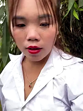 nachi-baby online show from 12-04-25, 08:23