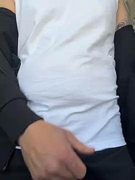 PassionCoupleLove online show from 04-04-26, 12:24