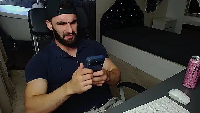 MicahLane online show from 07-19-26, 04:38