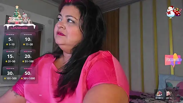 Hanna curvy  online show from 12-20-25, 10:44