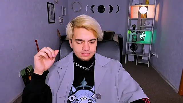 Snapshot of saimon_best chatting on 11-10-25, 01:21 saimon best online show from 11-10-25, 01:21