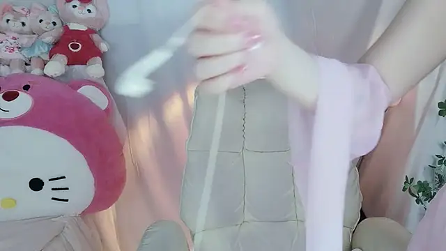 -zhuzhu-999- online show from 11-09-25, 09:24