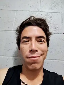 Snapshot of ToldSomeone chatting on 10-23-25, 12:48 ToldSomeone online show from 10-23-25, 12:48