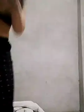 TRIEUTRIEU20 online show from 02-25-26, 08:57