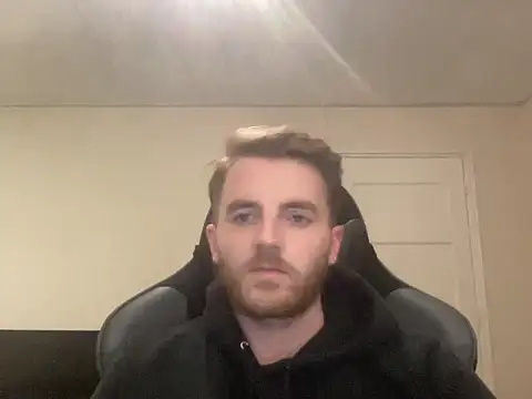 Snapshot of Hornymiker26 chatting on 10-24-25, 09:55 Hornymiker26 online show from 10-24-25, 09:55