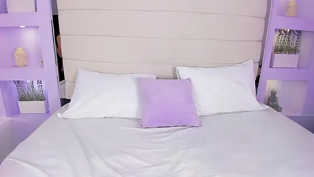 AmyColman  online show from 02-02-26, 12:15