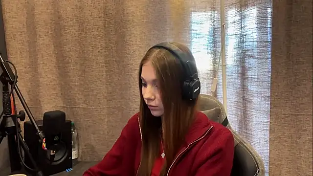 Softixq online show from 10-26-25, 01:17