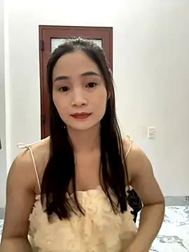 Snapshot of Pig_pig11 chatting on 11-11-25, 02:06 Pig pig11 online show from 11-11-25, 02:06