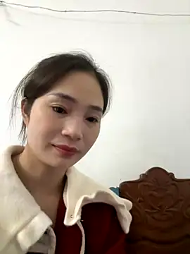 Snapshot of Pig_pig11 chatting on 11-21-25, 05:00 Pig pig11 online show from 11-21-25, 05:00