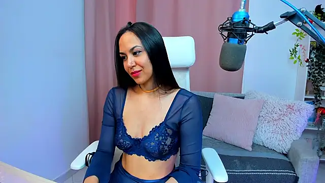 VenusIsLove  online show from 06-02-26, 09:28