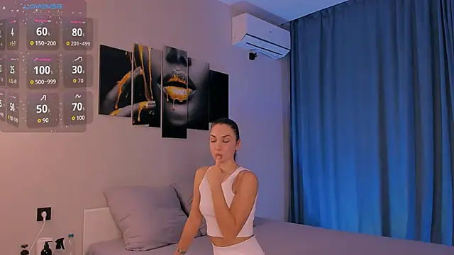 Kandeess online show from 11-26-25, 01:45