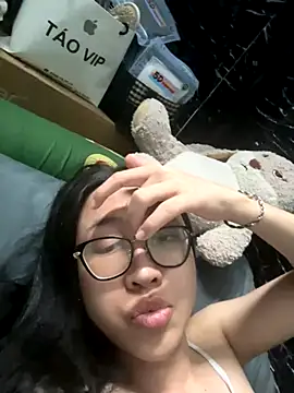 Snapshot of Lil_nue chatting on 10-26-25, 06:47 Lil nue online show from 10-26-25, 06:47