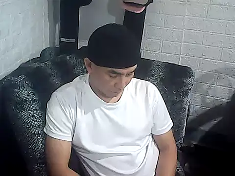 yourasiandesire69 online show from 12-03-25, 02:37