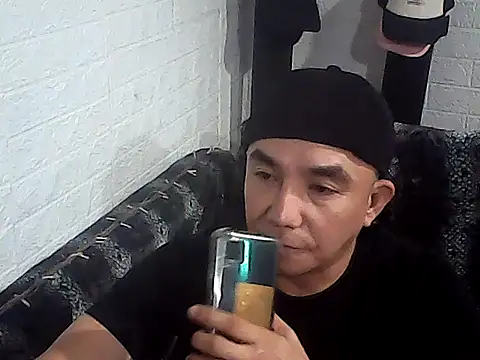 yourasiandesire69 online show from 12-05-25, 02:53