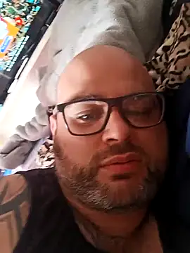 Snapshot of ursosvp chatting on 11-02-25, 06:10 ursosvp online show from 11-02-25, 06:10