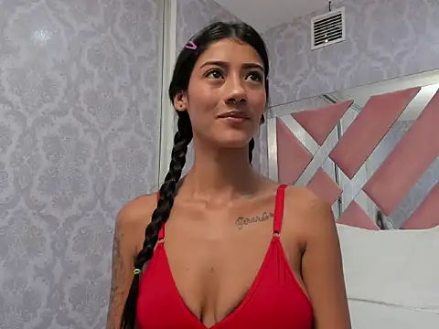 milkybaby  online show from 11-04-25, 11:42