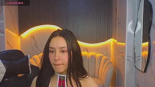 Aleja05 b online show from 11-12-25, 01:28