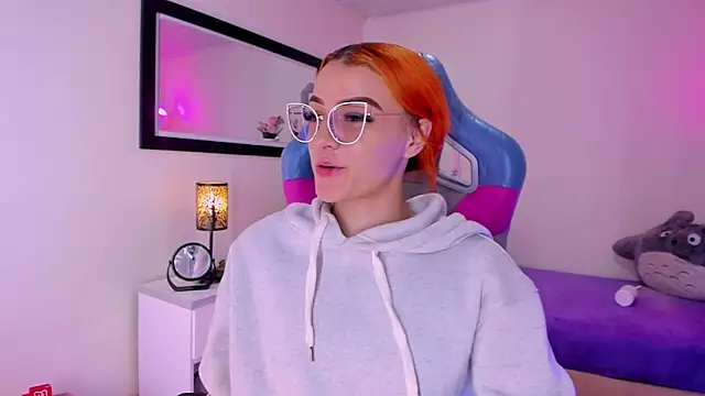 celeste blazze  online show from 02-16-26, 04:25