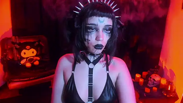 Yueeclipsa online show from 03-24-26, 04:39