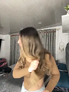 sarah honey   online show from 10-28-25, 10:52