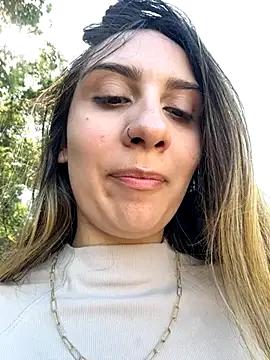 sarah honey   online show from 11-07-25, 02:06