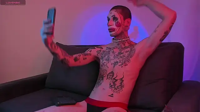 Snapshot of TokyoHatsumoto chatting on 10-31-25, 06:09 TokyoHatsumoto online show from 10-31-25, 06:09