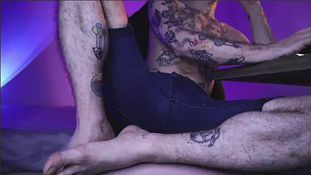 Snapshot of TokyoHatsumoto chatting on 11-29-25, 12:24 TokyoHatsumoto online show from 11-29-25, 12:24