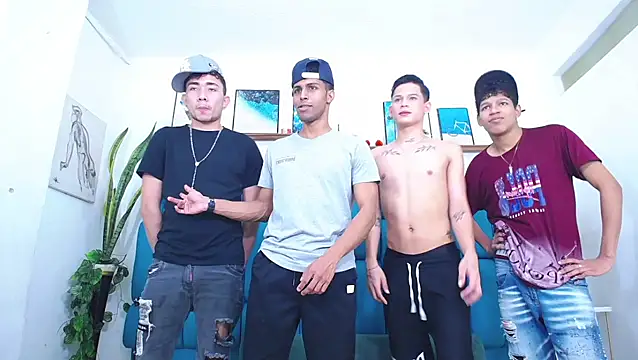 Hot Boys Latinos X online show from 03-10-26, 07:41