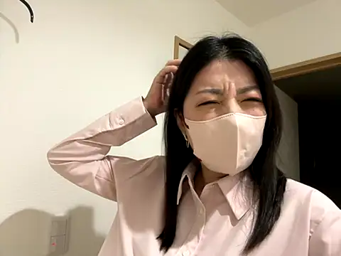 Snapshot of akimix_xoxo chatting on 11-02-25, 01:24 akimix xoxo online show from 11-02-25, 01:24