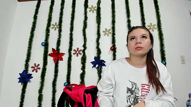 Vanessa Martinz online show from 11-21-25, 12:26