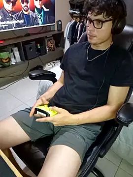 Ais B10 online show from 04-27-26, 05:38