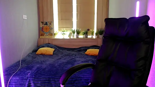 Sweet-n-Strong online show from 04-23-26, 05:41